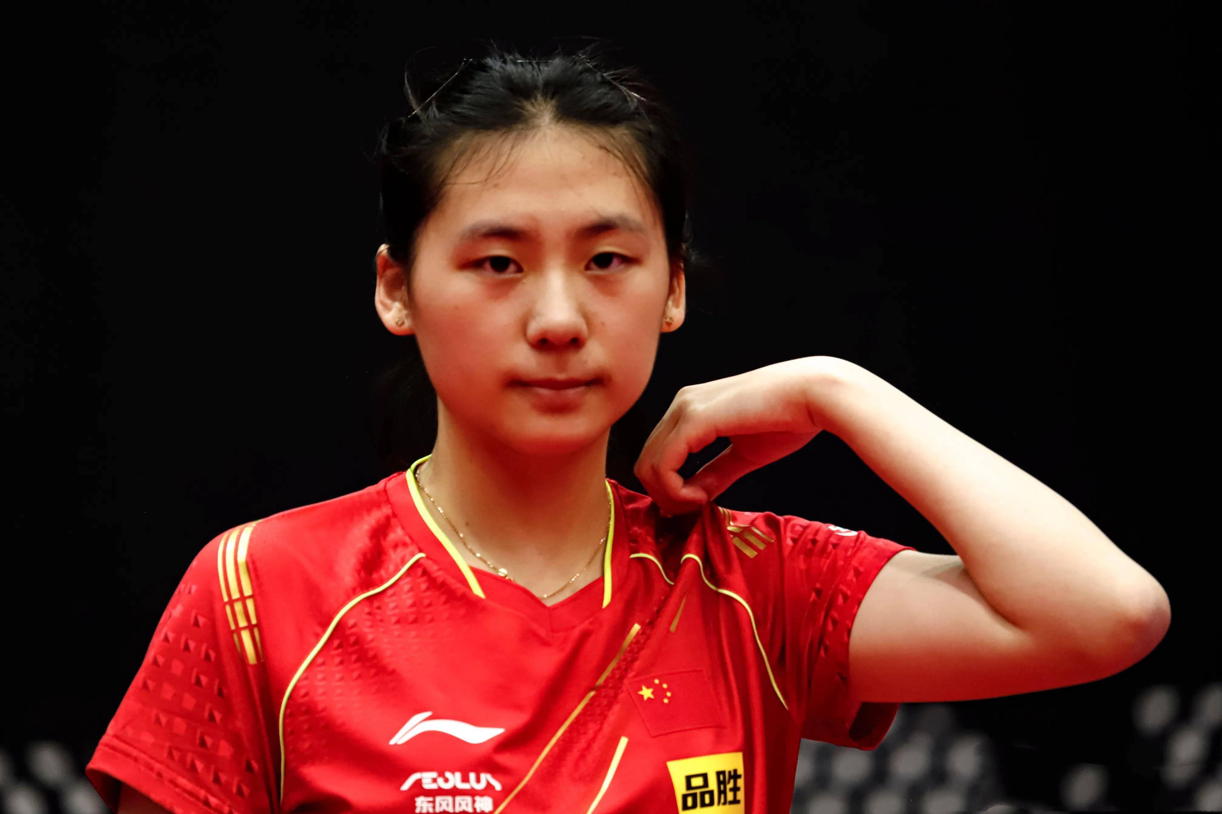 后者则以高 后者则以高